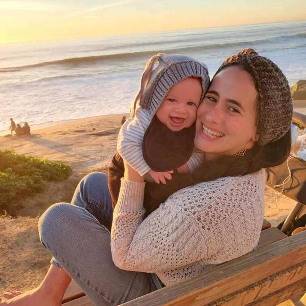 Meet your Posher, Lana